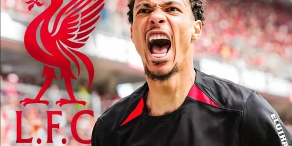 史上转会费为9500万欧的共4人！C罗肯定最强，埃基蒂克能排第几