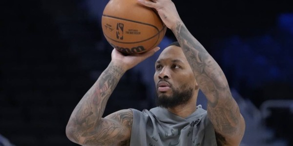 利拉德已脱掉保护靴 进行轻度投篮和跑动训练