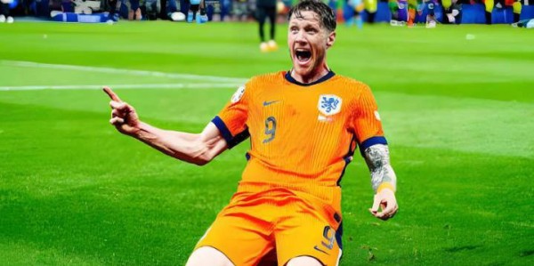 大连英博提前签约德甲新星，杨铭锐将首发亮相中超